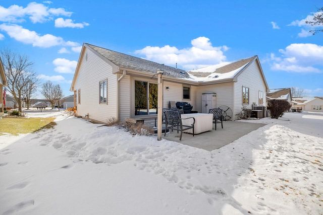 N162W20330 Butternut LANE, Jackson, WI 53037