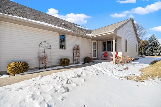 N162W20330 Butternut LANE, Jackson, WI 53037