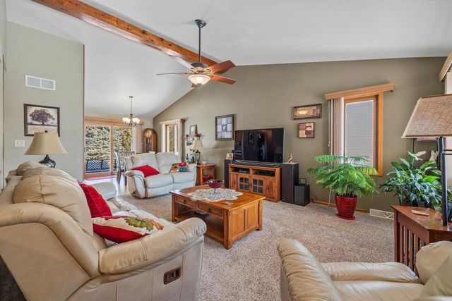 N162W20330 Butternut LANE, Jackson, WI 53037