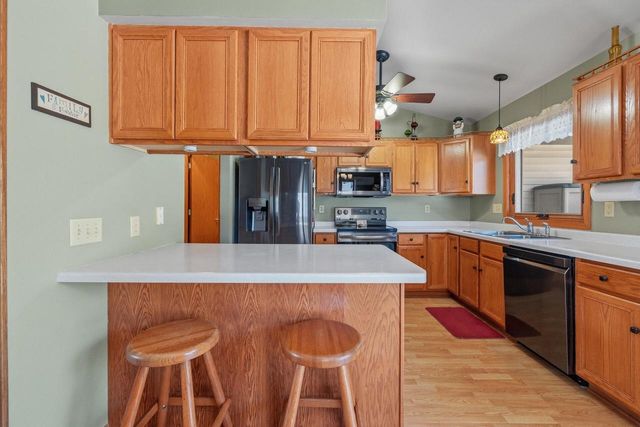 N162W20330 Butternut LANE, Jackson, WI 53037