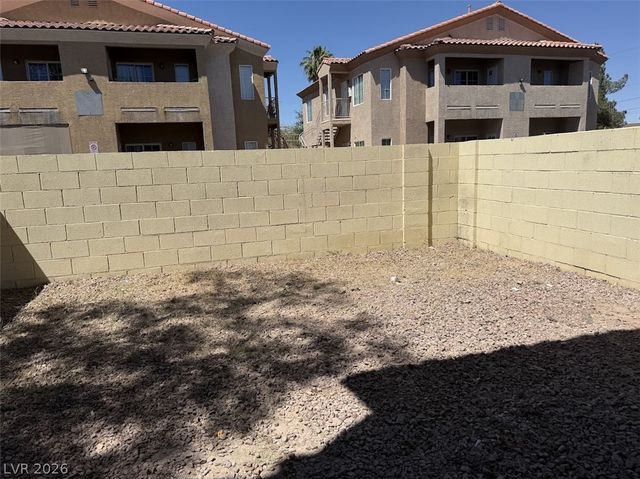1737 North Lamont Street, Las Vegas, NV 89115