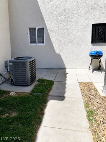 1737 North Lamont Street, Las Vegas, NV 89115