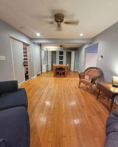 185 Dracut St, Lowell, MA 01854