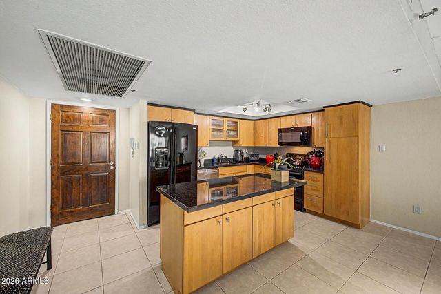 7860 E CAMELBACK Road 309, Scottsdale, AZ 85251