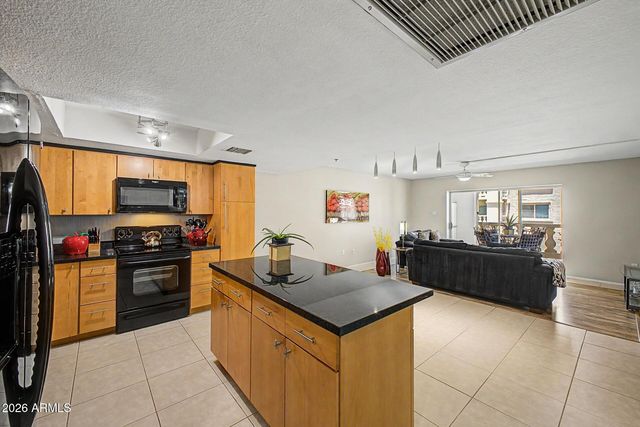 7860 E CAMELBACK Road 309, Scottsdale, AZ 85251