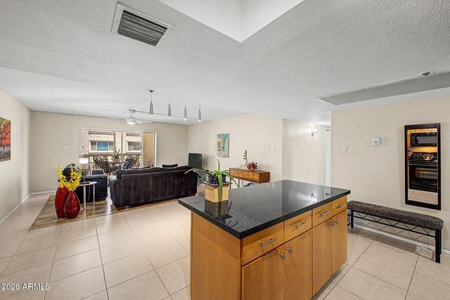 7860 E CAMELBACK Road 309, Scottsdale, AZ 85251