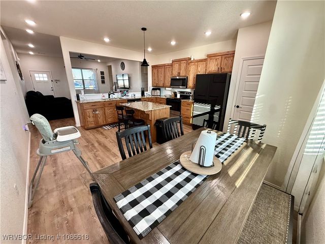 115 Countryside Way, Pocola, OK 74902