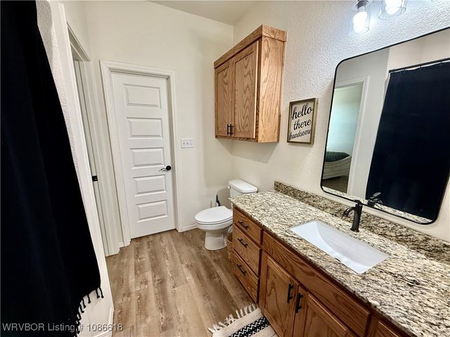 115 Countryside Way, Pocola, OK 74902