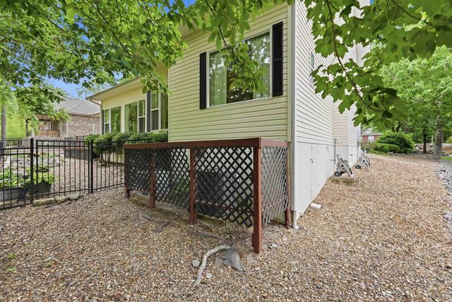 117 Cifuentes Way, Hot Springs Village, AR 71909