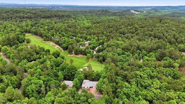 117 Cifuentes Way, Hot Springs Village, AR 71909