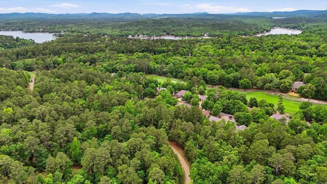 117 Cifuentes Way, Hot Springs Village, AR 71909