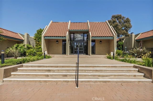 974 Palo Verde, Long Beach, CA 90815