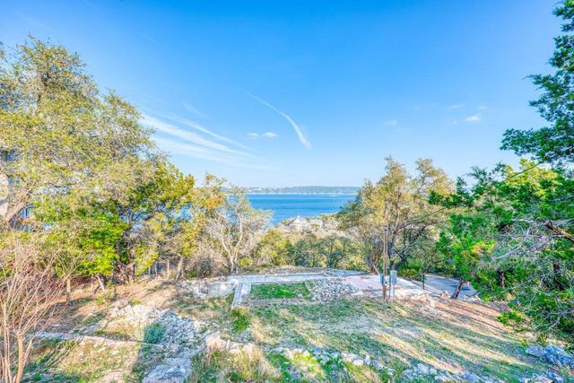 5031 McIntyre CIR, Austin, TX 78734