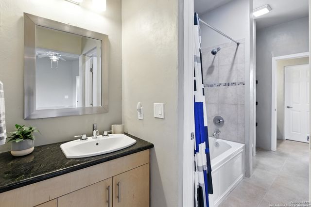 910 Silent, San Antonio, TX 78260