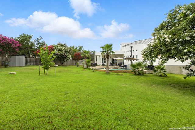 910 Silent, San Antonio, TX 78260