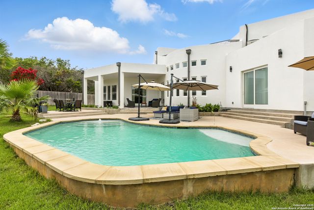 910 Silent, San Antonio, TX 78260