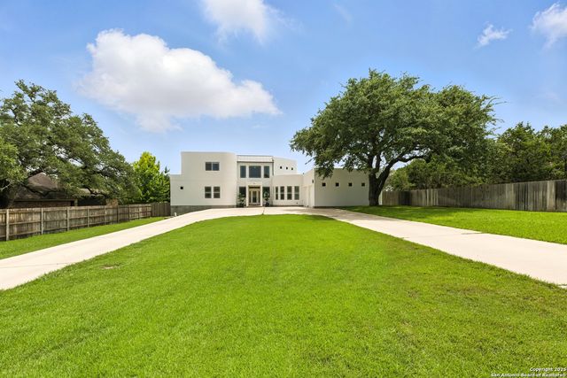 910 Silent, San Antonio, TX 78260