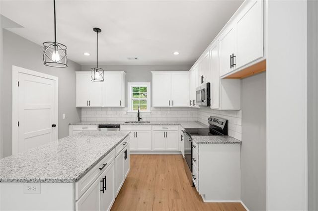 9667 Villa Rica Hwy, Villa Rica, GA 30180