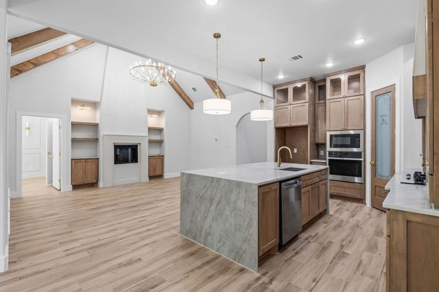 705 Cliff Street, Fort Worth, TX 76164
