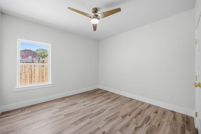 705 Cliff Street, Fort Worth, TX 76164