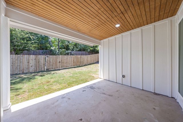 705 Cliff Street, Fort Worth, TX 76164