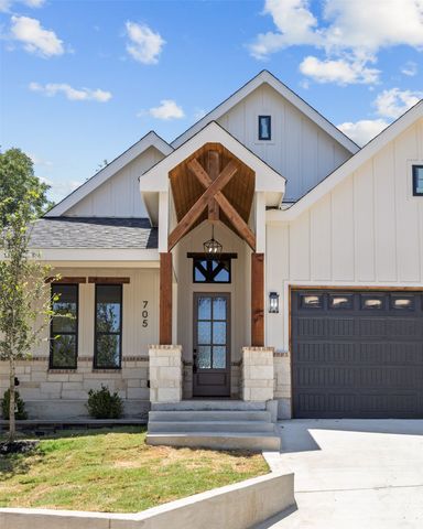 705 Cliff Street, Fort Worth, TX 76164