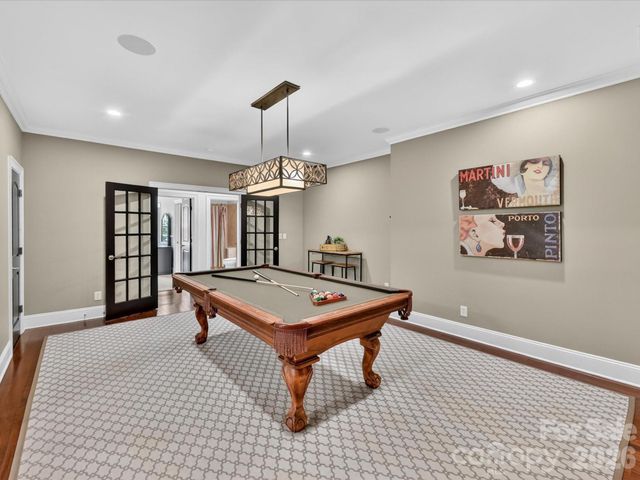 7805 Pemswood Street, Charlotte, NC 28277