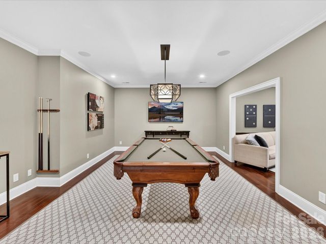 7805 Pemswood Street, Charlotte, NC 28277