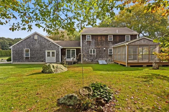 7 Gadsby Lane, Tiverton, RI 02878