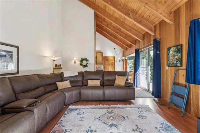 175 Massive, Lake Arrowhead, CA 92317