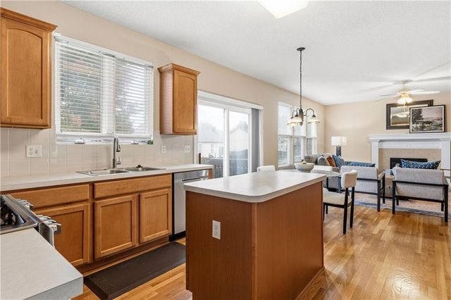 1864 W Concord Drive, Olathe, KS 66061