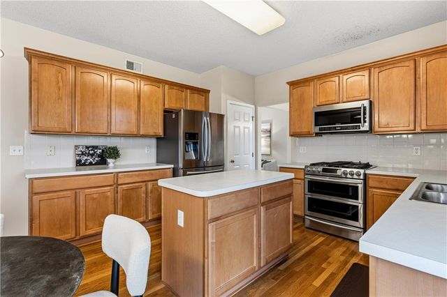 1864 W Concord Drive, Olathe, KS 66061