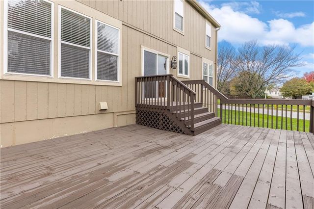 1864 W Concord Drive, Olathe, KS 66061