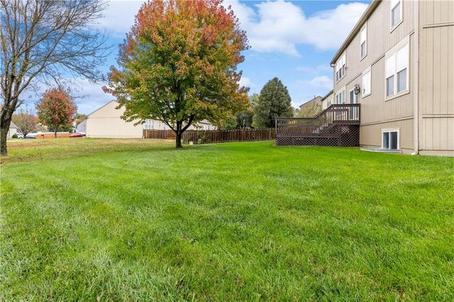 1864 W Concord Drive, Olathe, KS 66061