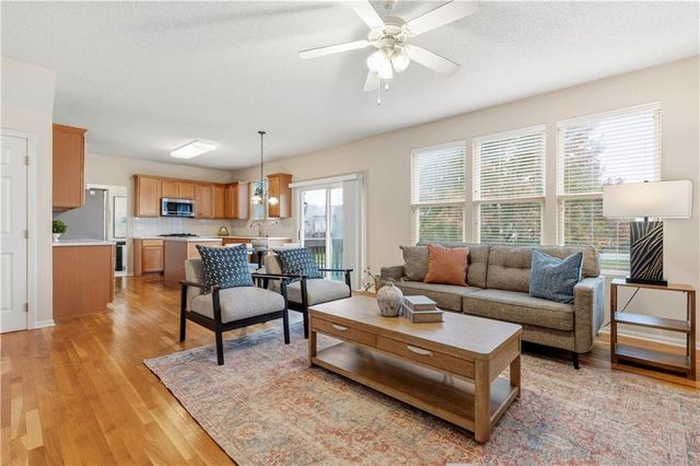 1864 W Concord Drive, Olathe, KS 66061