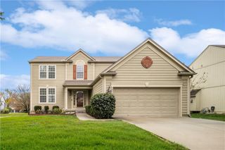 1864 W Concord Drive, Olathe, KS 66061