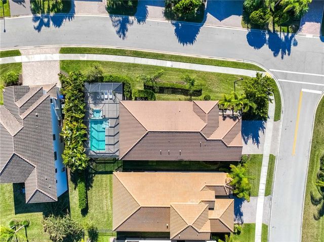 11735 Kati Falls LN, Fort Myers, FL 33913