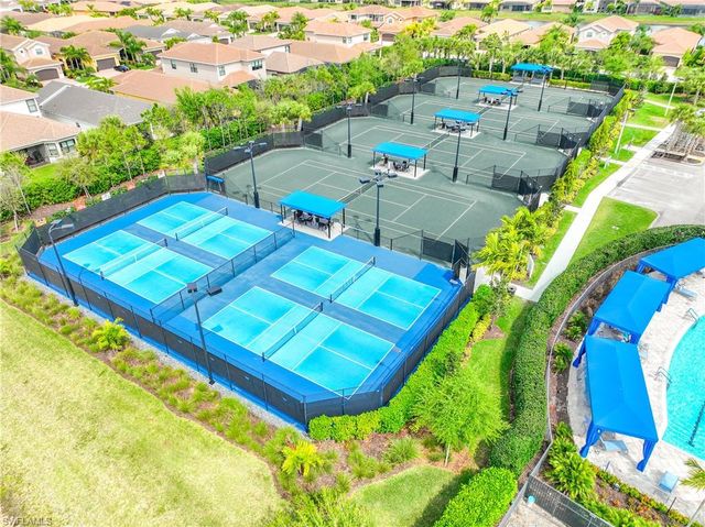 11735 Kati Falls LN, Fort Myers, FL 33913