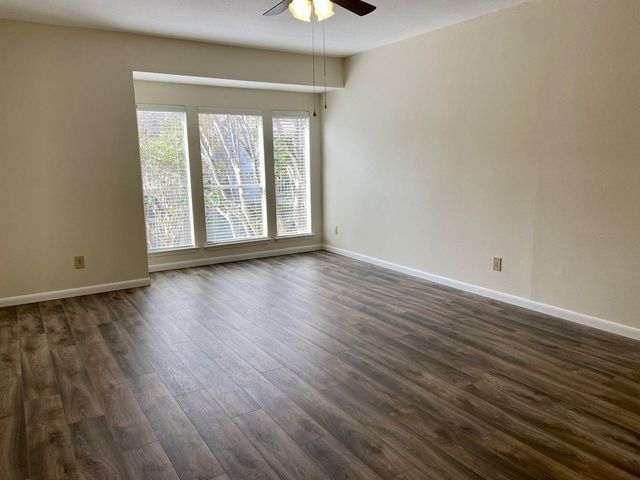 2100 Tanglewilde Street 723, Houston, TX 77063