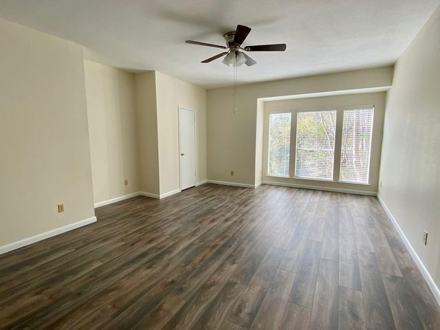 2100 Tanglewilde Street 723, Houston, TX 77063