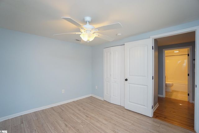 14 Duncan Road, Greenville, SC 29617