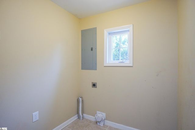 14 Duncan Road, Greenville, SC 29617