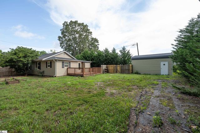 14 Duncan Road, Greenville, SC 29617