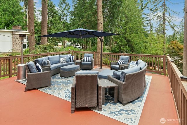 1115 Wildwood Boulevard SW, Issaquah, WA 98027