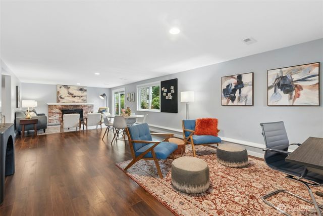 1115 Wildwood Boulevard SW, Issaquah, WA 98027