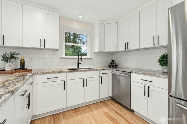 1115 Wildwood Boulevard SW, Issaquah, WA 98027