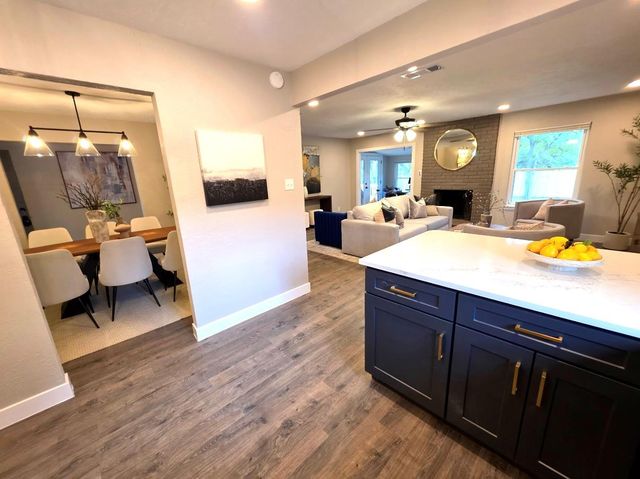 3336 Clarksburg DR, Austin, TX 78745