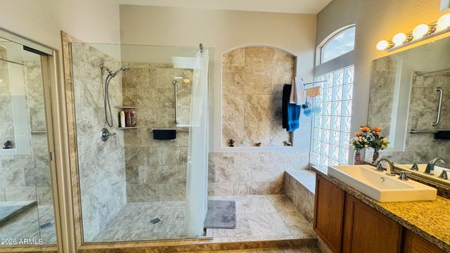 24632 N 46TH Avenue, Glendale, AZ 85310