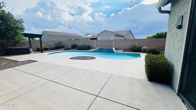 24632 N 46TH Avenue, Glendale, AZ 85310