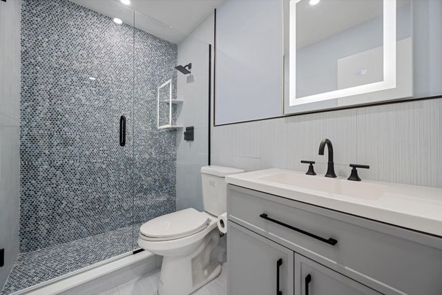 29 Burgundy Drive A, Delray Beach, FL 33484